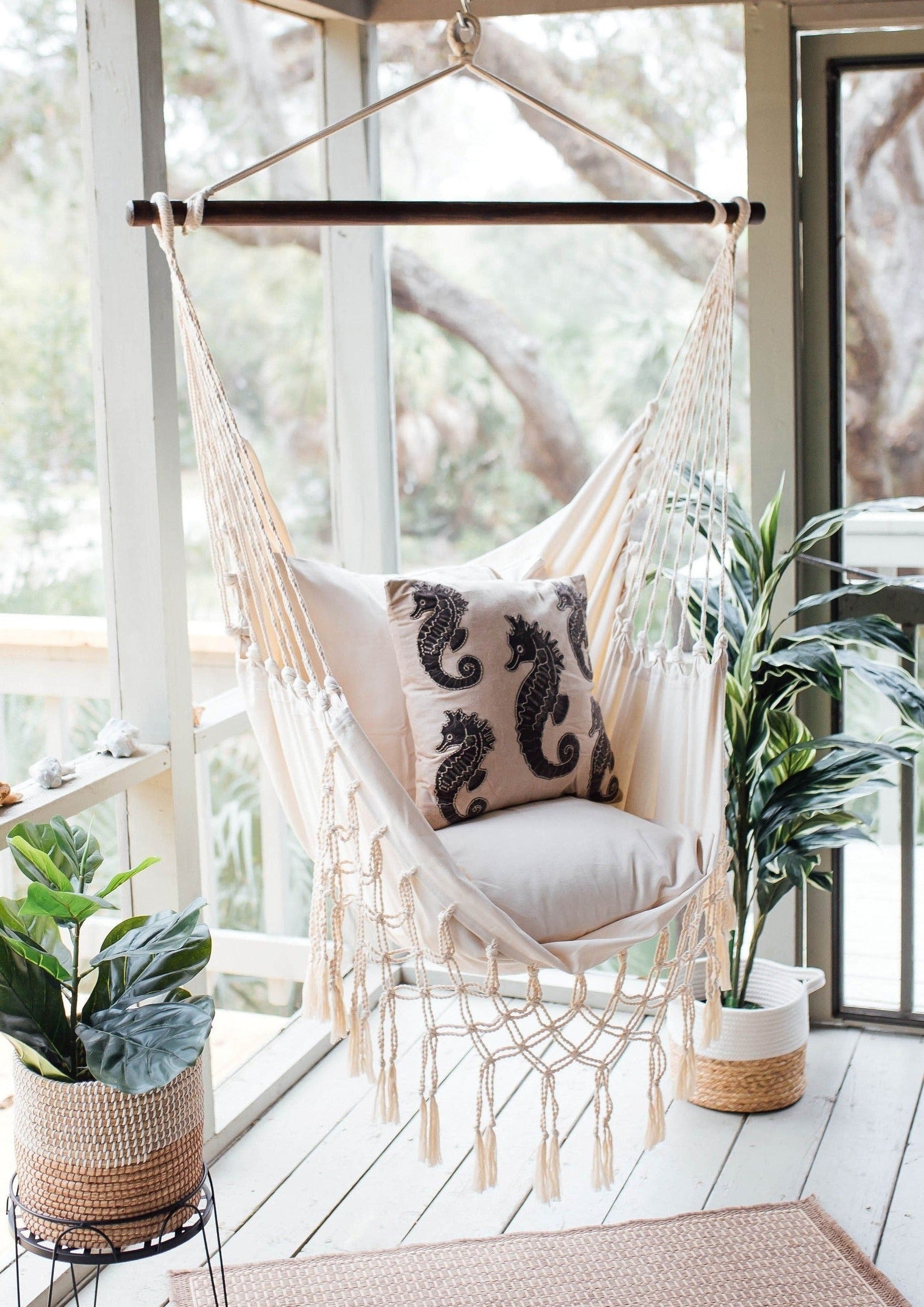 White Macrame Hammock Chair Swing | SERENA