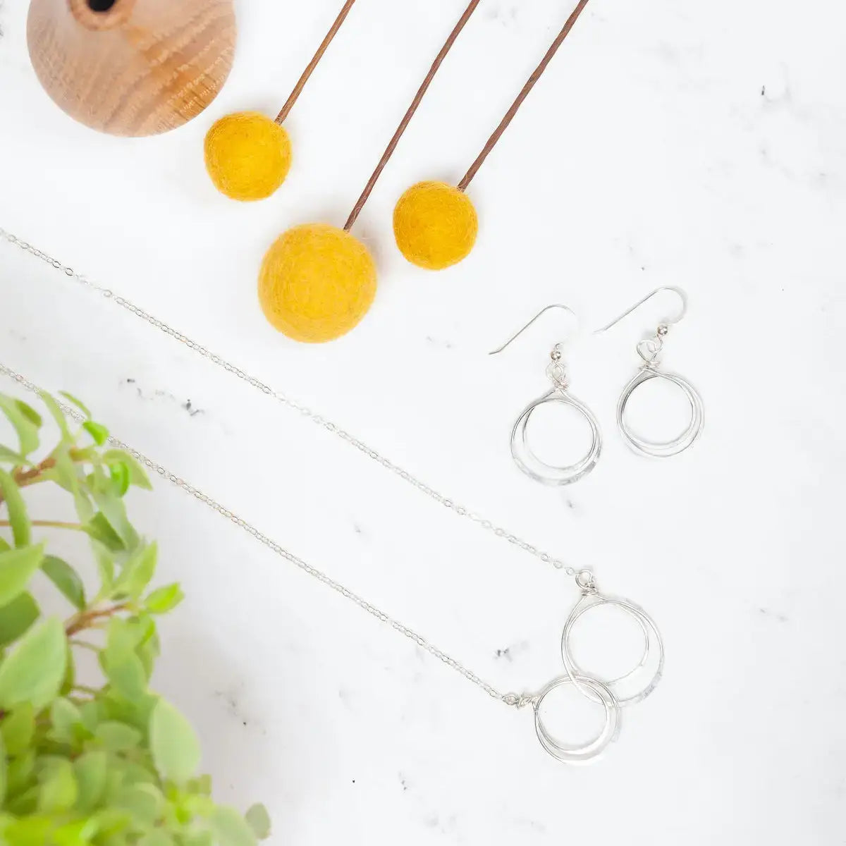 Zomi Circles of Unity Earrings in Sterling Silver