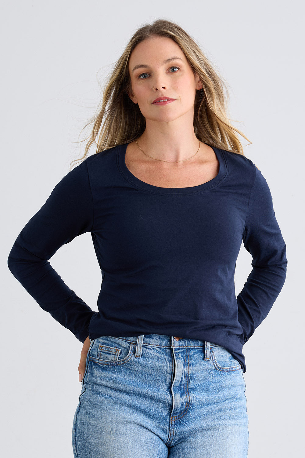 Women's Organic Cotton Scoop Neck Long Sleeve Tee