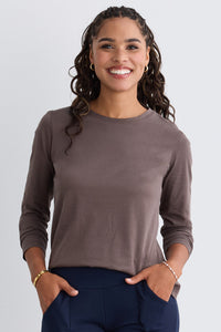 Women's 100% Organic Cotton Relaxed Long Sleeve Crew Neck T-Shirt