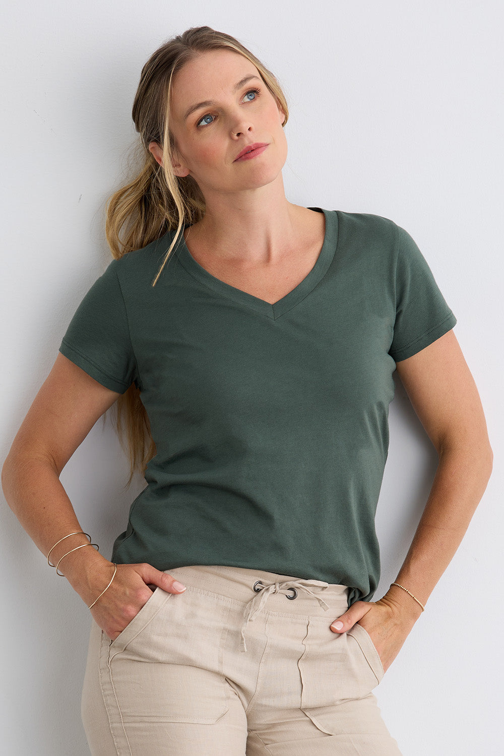 Women's 100% Organic Cotton Relaxed V-neck T-shirt