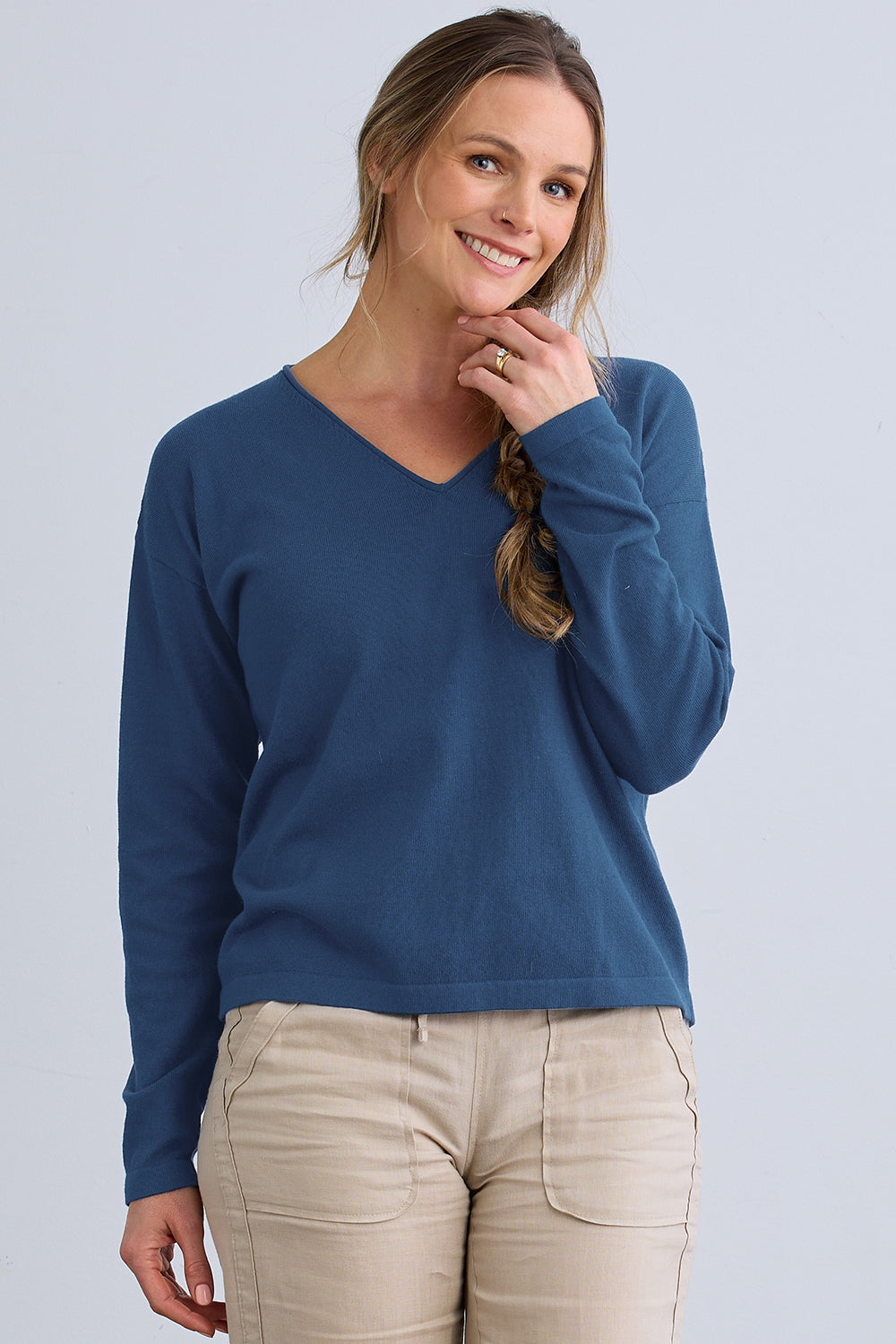Women's Organic Cotton Relaxed V-Neck Sweater