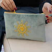 Tahriri Clutch - Blue