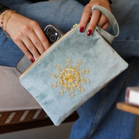 Tahriri Clutch - Blue