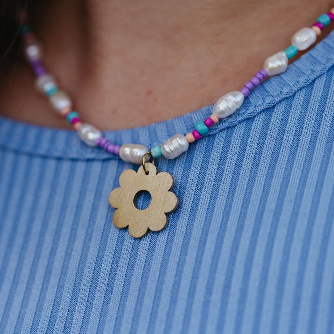 Flora Daisy Necklace
