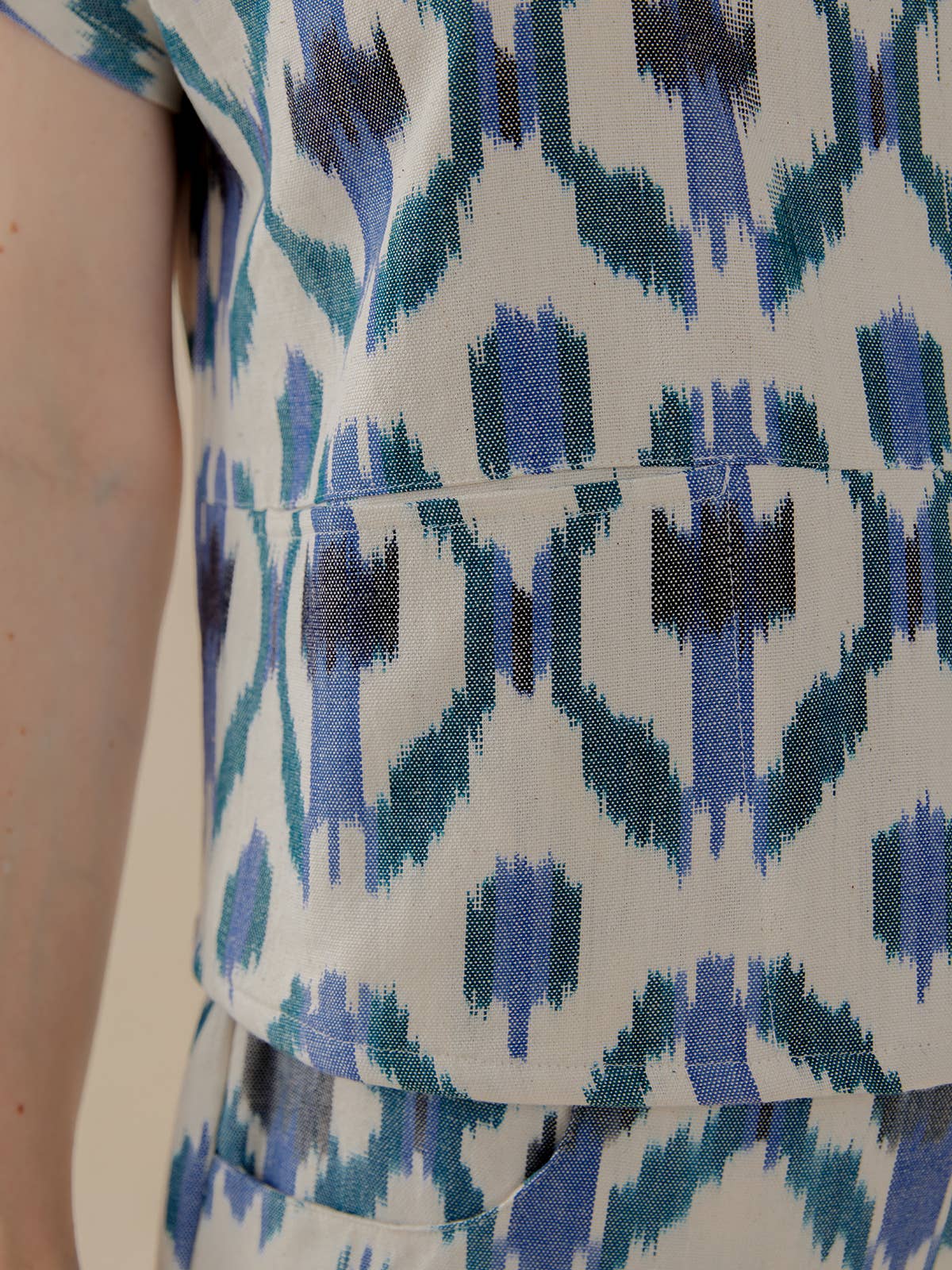 Dana Top Seashore Ikat