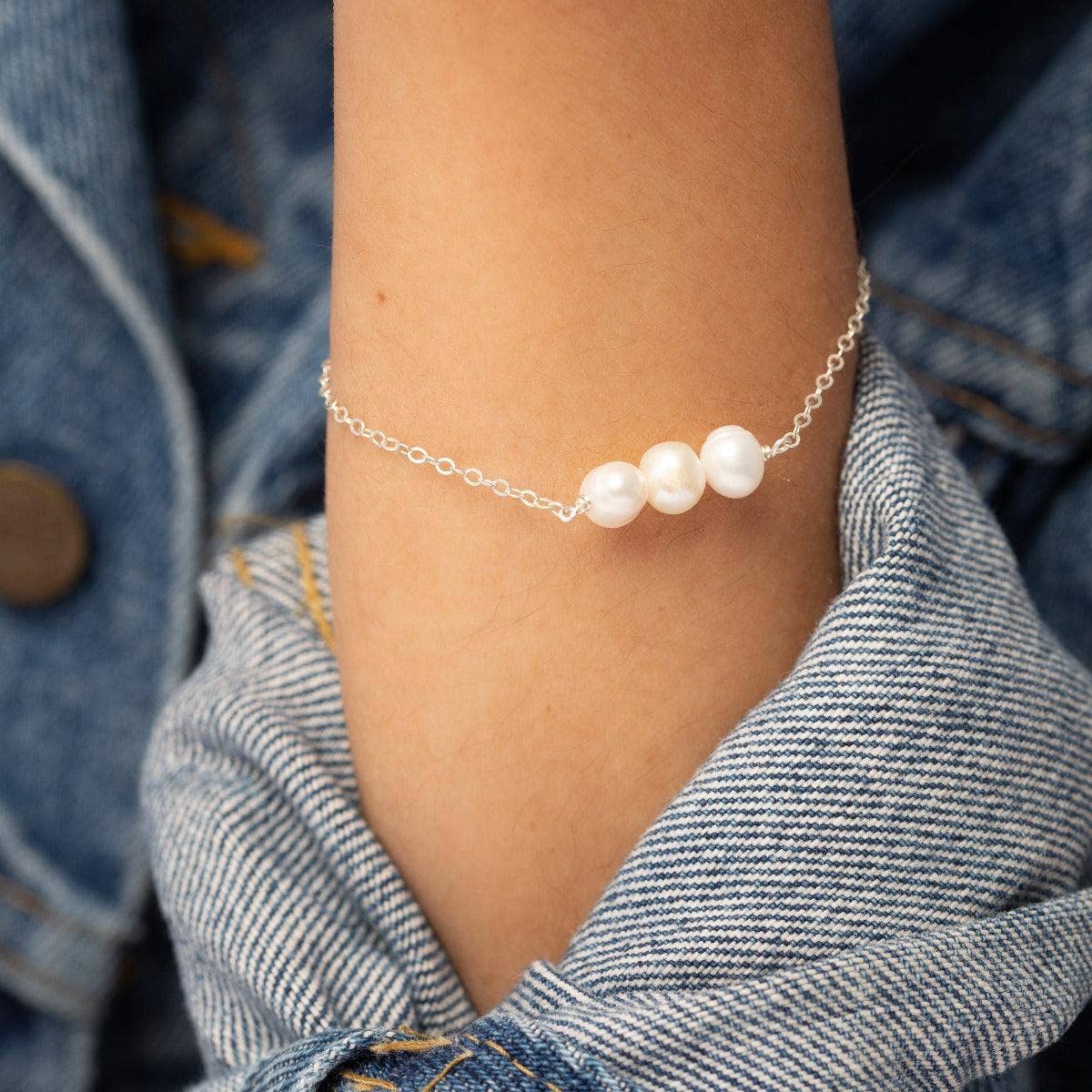 Leeda Pearl Bracelet in Sterling Silver