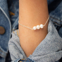 Leeda Pearl Bracelet in Sterling Silver