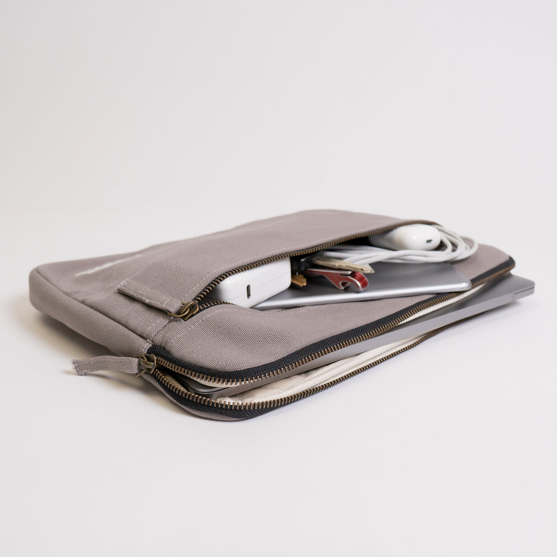 Erdig Laptop Sleeve 13 and 14 inches