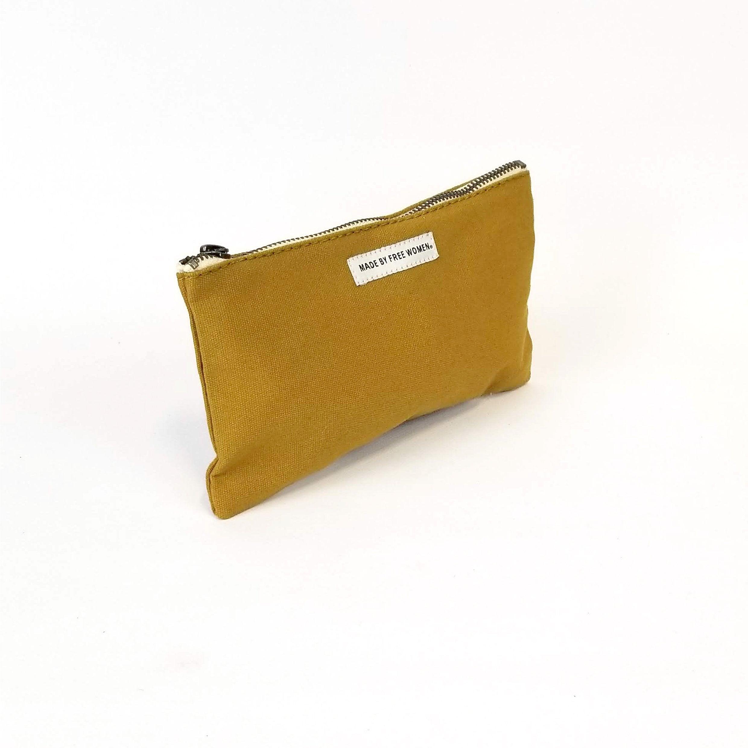 CauseGear - Made By Free Women Pouch - Travel Bag - Ethical Trading Company