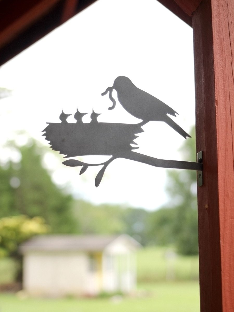 Metal Bird Statue - Mama and Baby Birds Statue