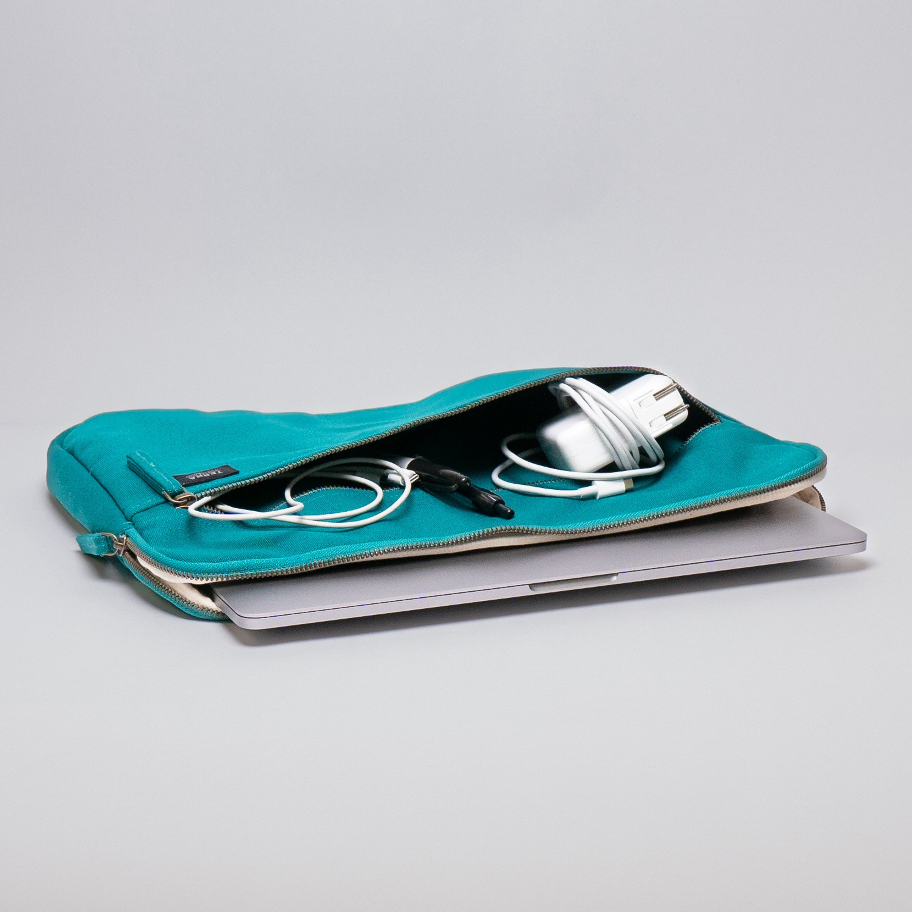 Erdig Laptop Sleeve 15 inches