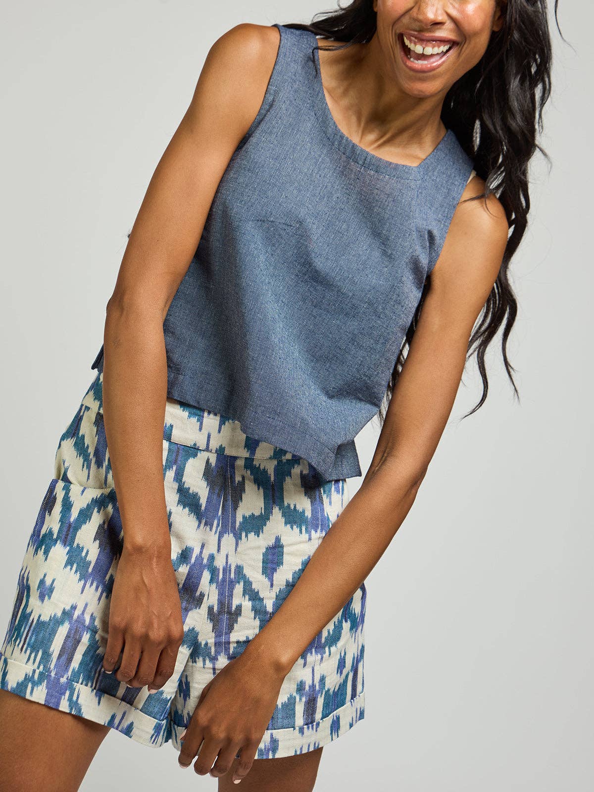 Serena Short Seashore Ikat
