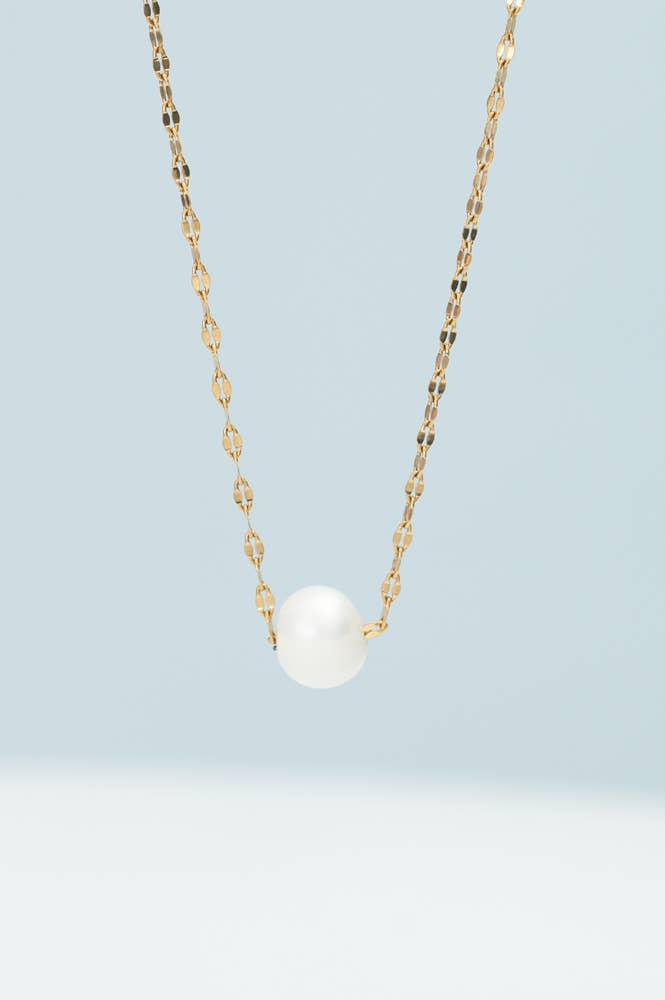 Annie Gold Pearl Necklace