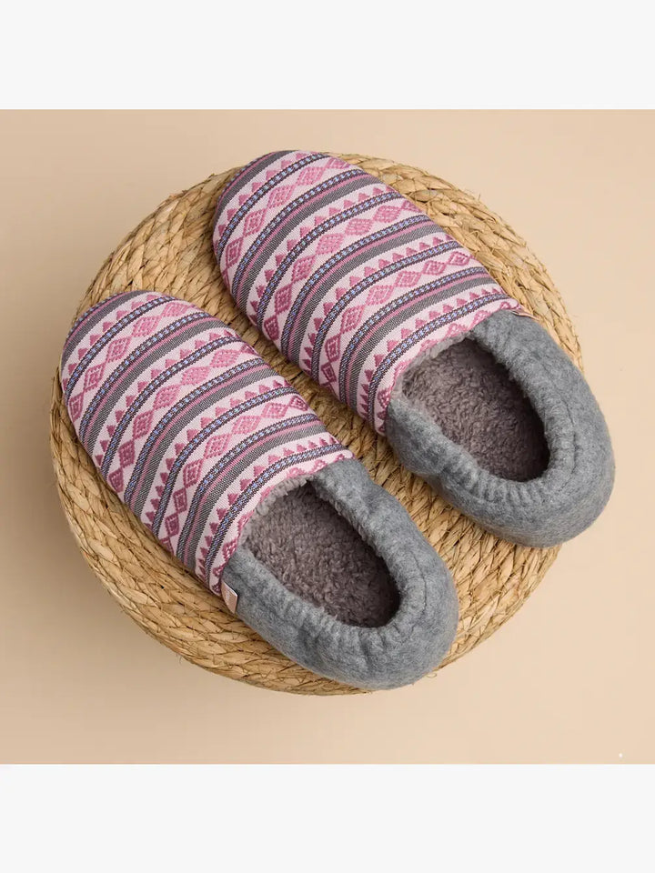 Women's Barberry Equinox Laidback | Fuchsia Cozy Slipper