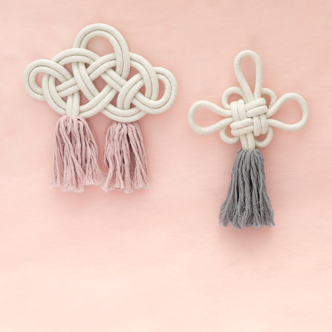 The Infinity Knot Lavender