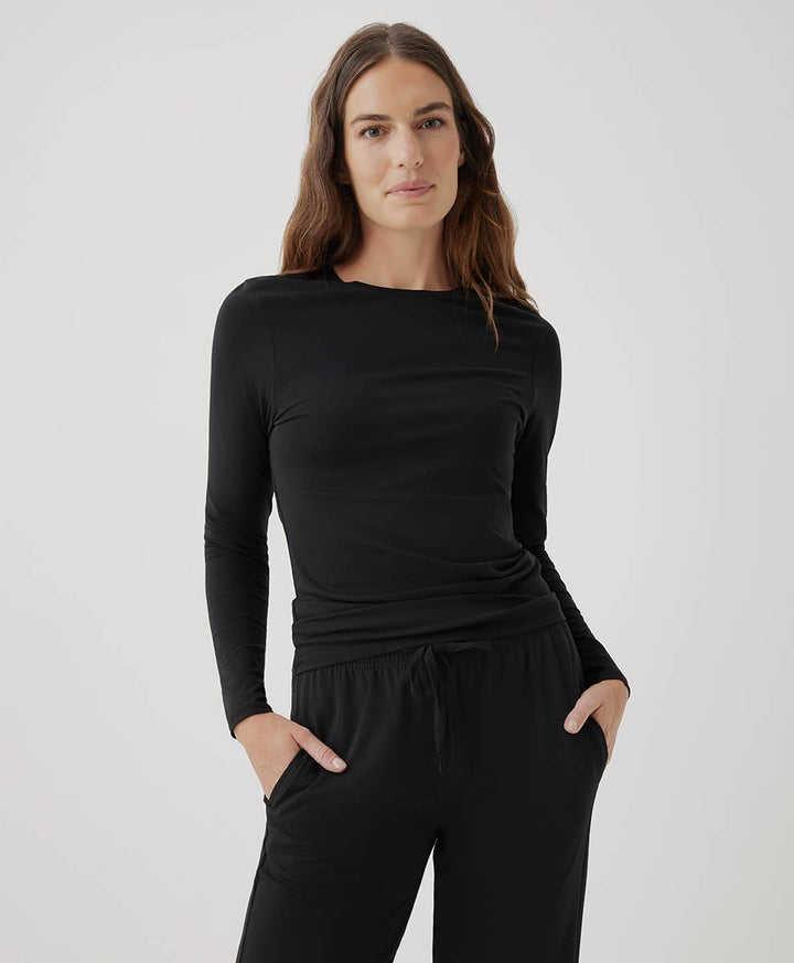 Women's Cool Stretch Fitted Long Sleeve Tee