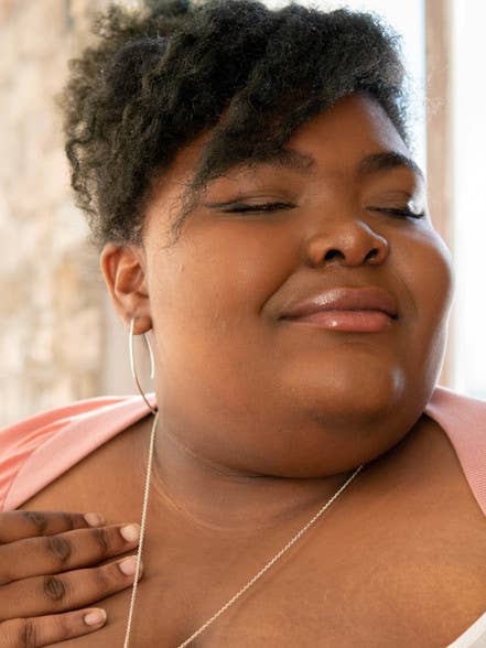 Elegant Curve Drop Earrings