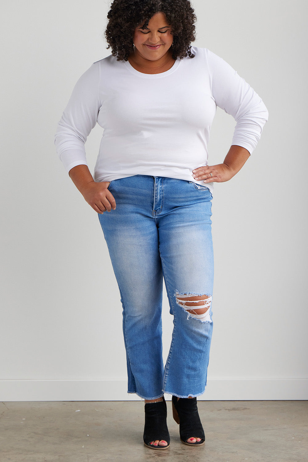 Women's Organic Scoop Neck Long Sleeve Tee