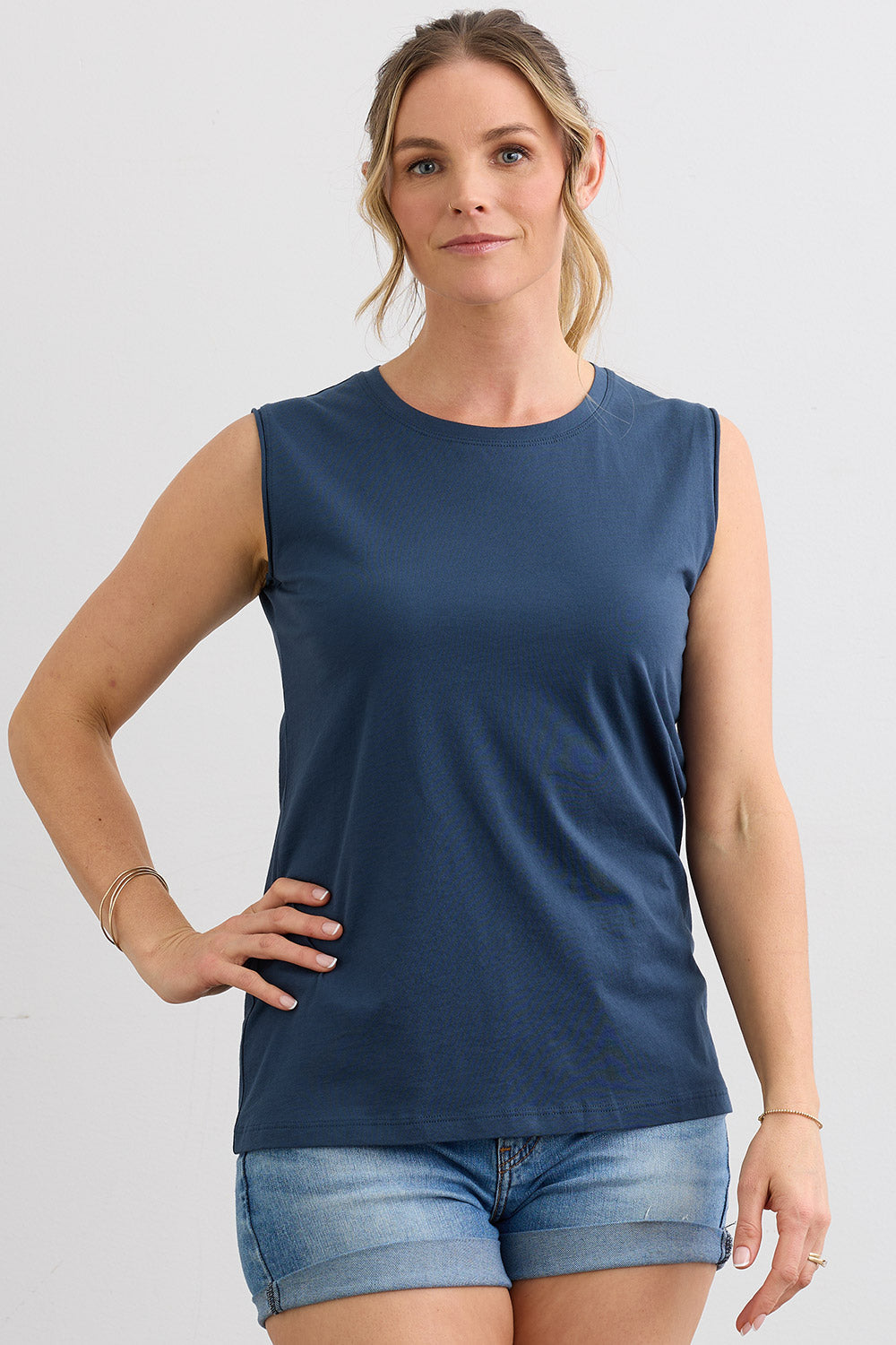 Women's 100% Organic Cotton Sleeveless Tee