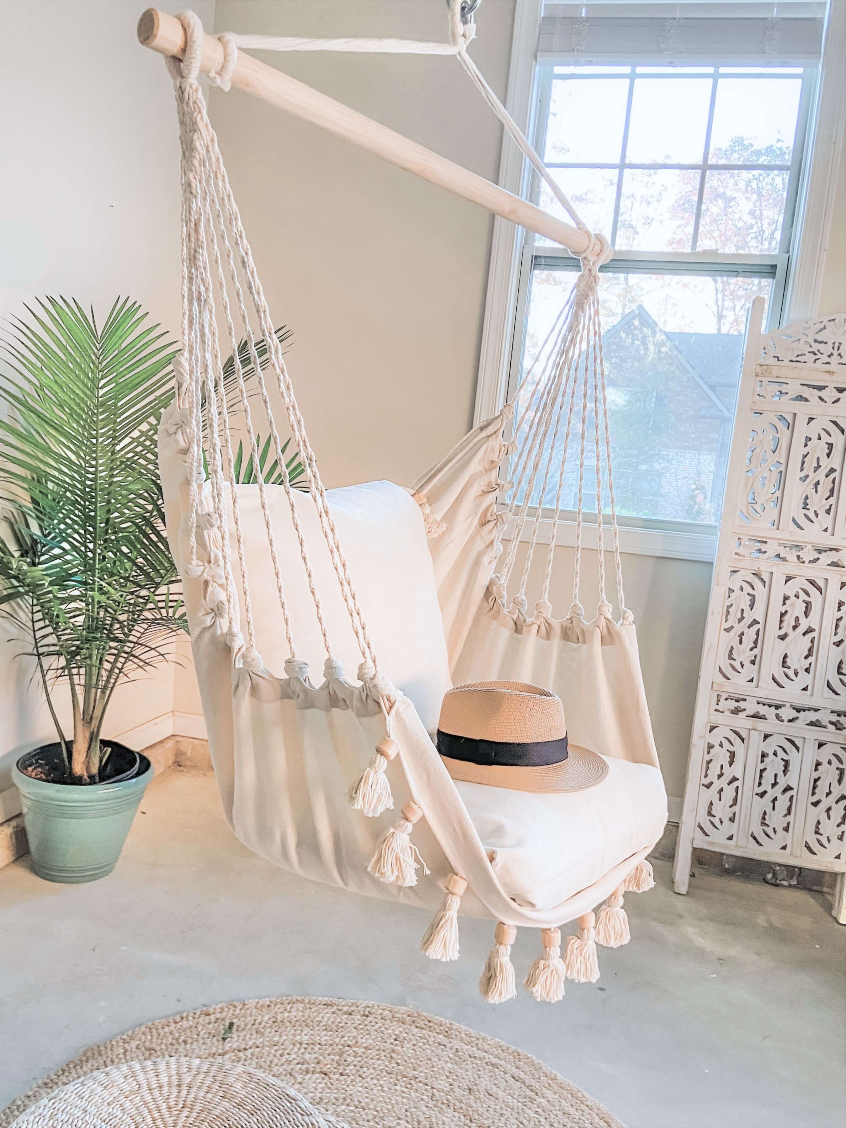 Boho Hammock Chair With Tassels | LOLITA