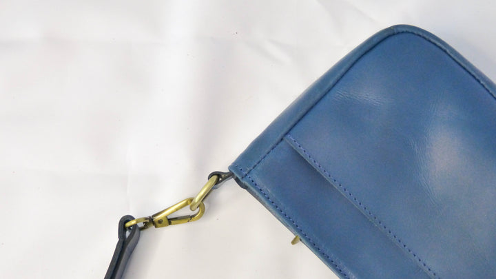 Jessica Leather Purse in Cornflower Blue