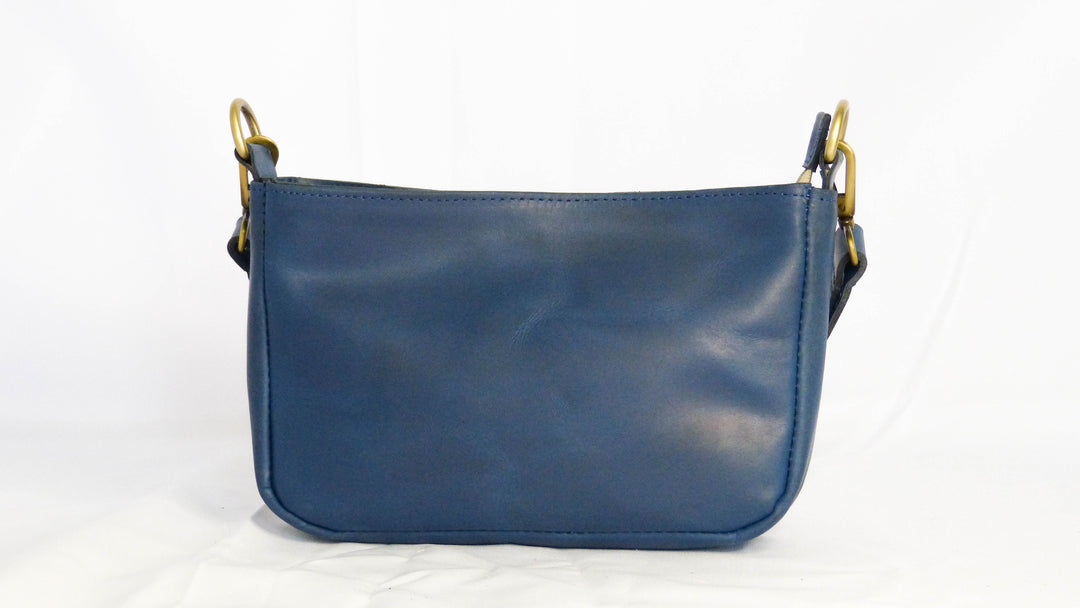 Jessica Leather Purse in Cornflower Blue