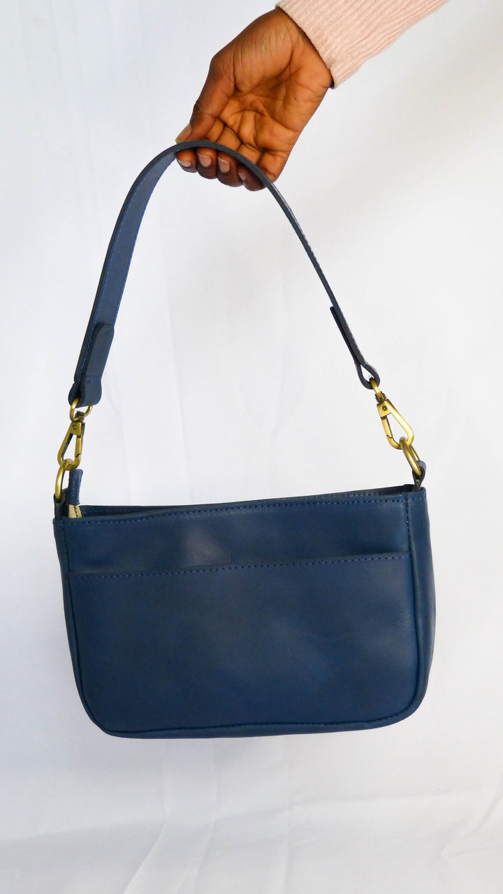 Jessica Leather Purse in Cornflower Blue