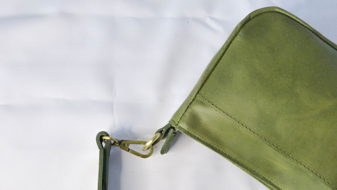 Jessica Leather Purse in Olive