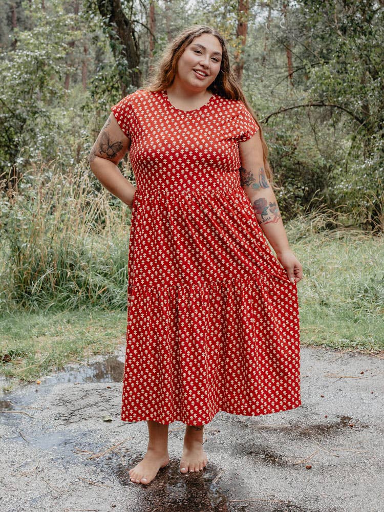 Tiered Jersey Plus Size Dress Micro Floral Red