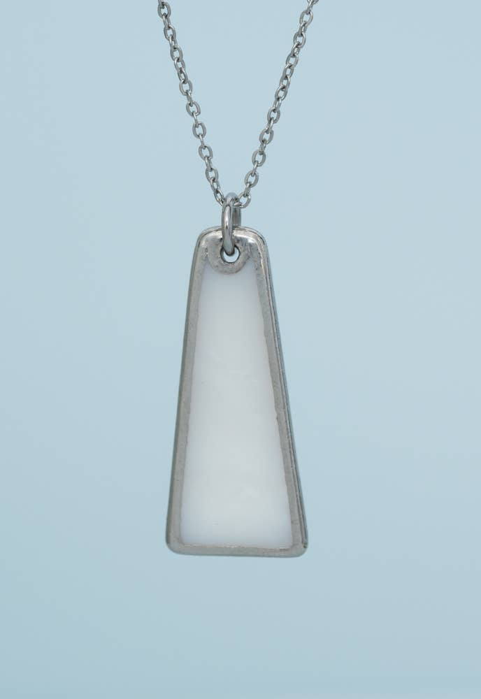 Pillar Mother of Pearl Necklace in Silver