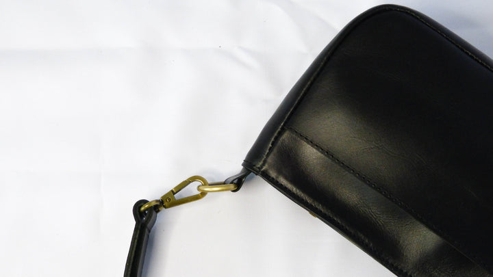 Jessica Leather Purse in Black Licorice