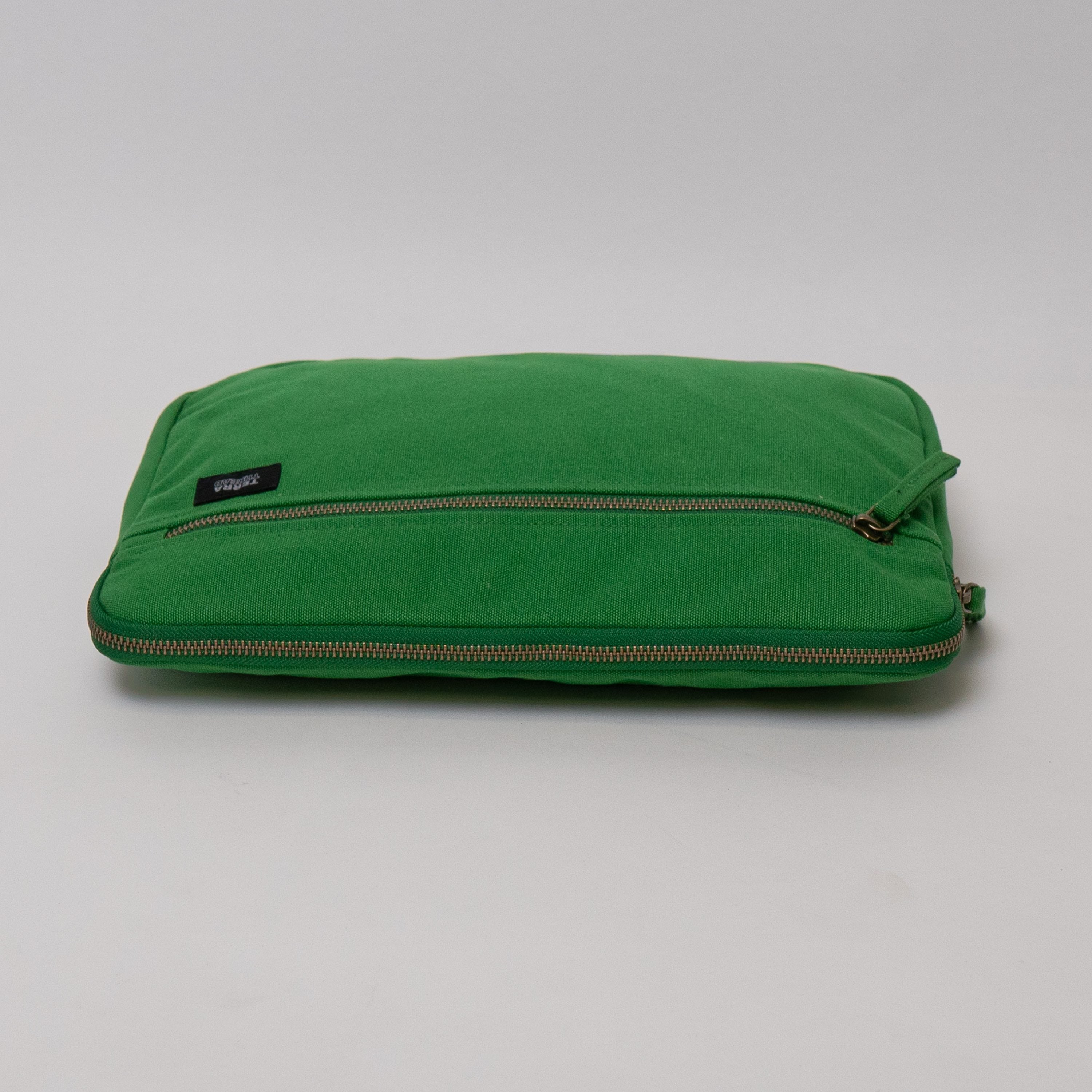 Erdig Laptop Sleeve 13 and 14 inches