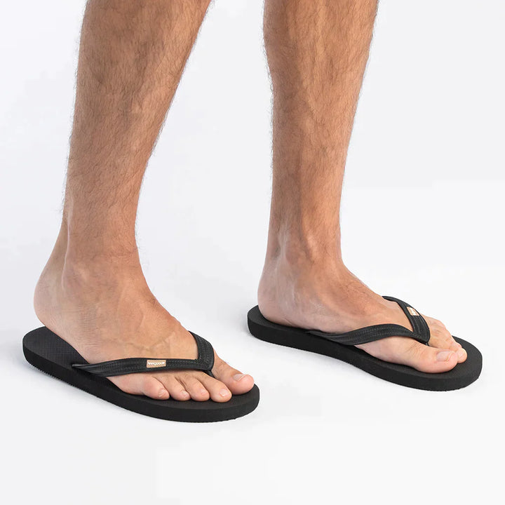 Men's Classicz Core Flip Flops - Ethical Trade Co