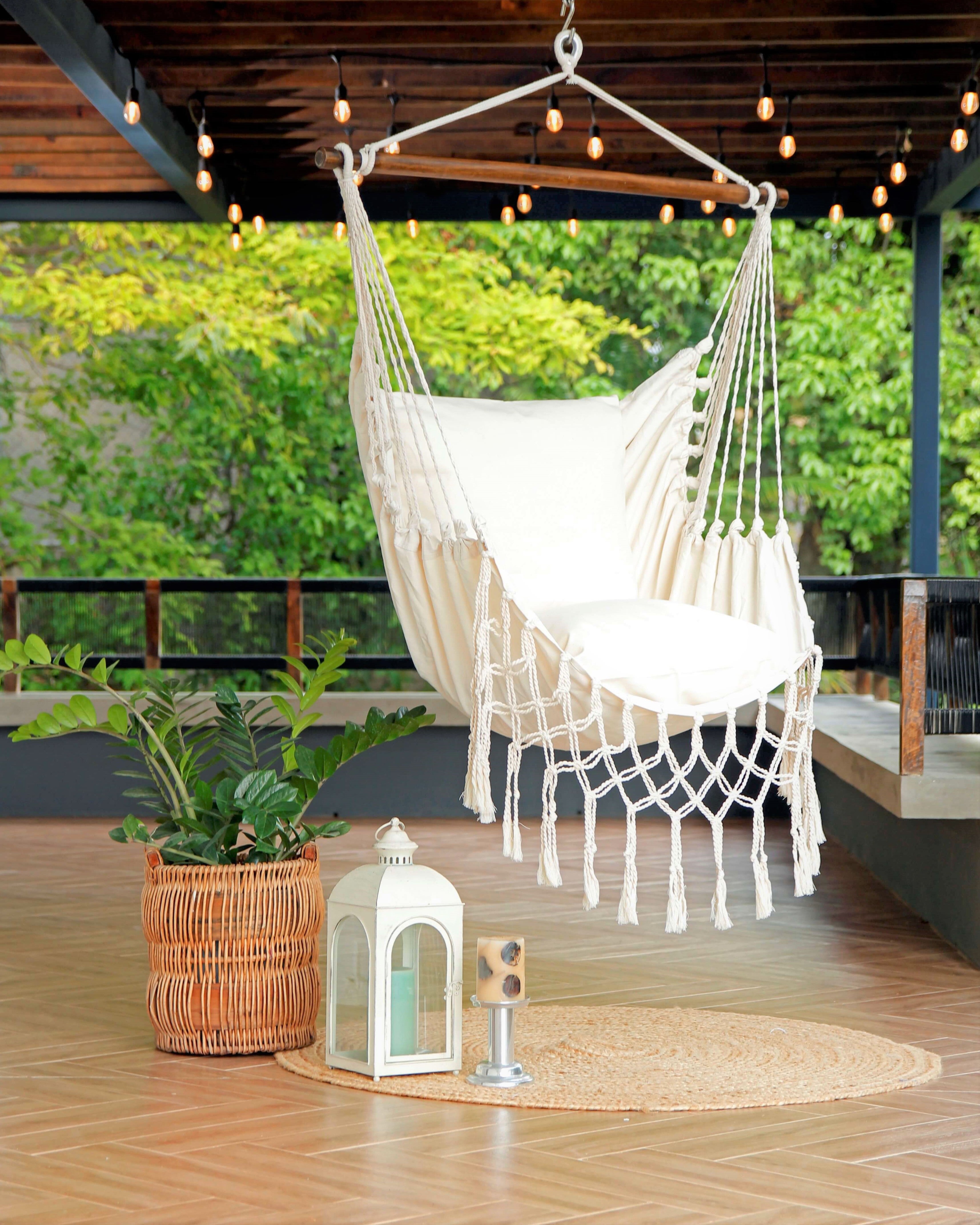 White Macrame Hammock Chair Swing | SERENA
