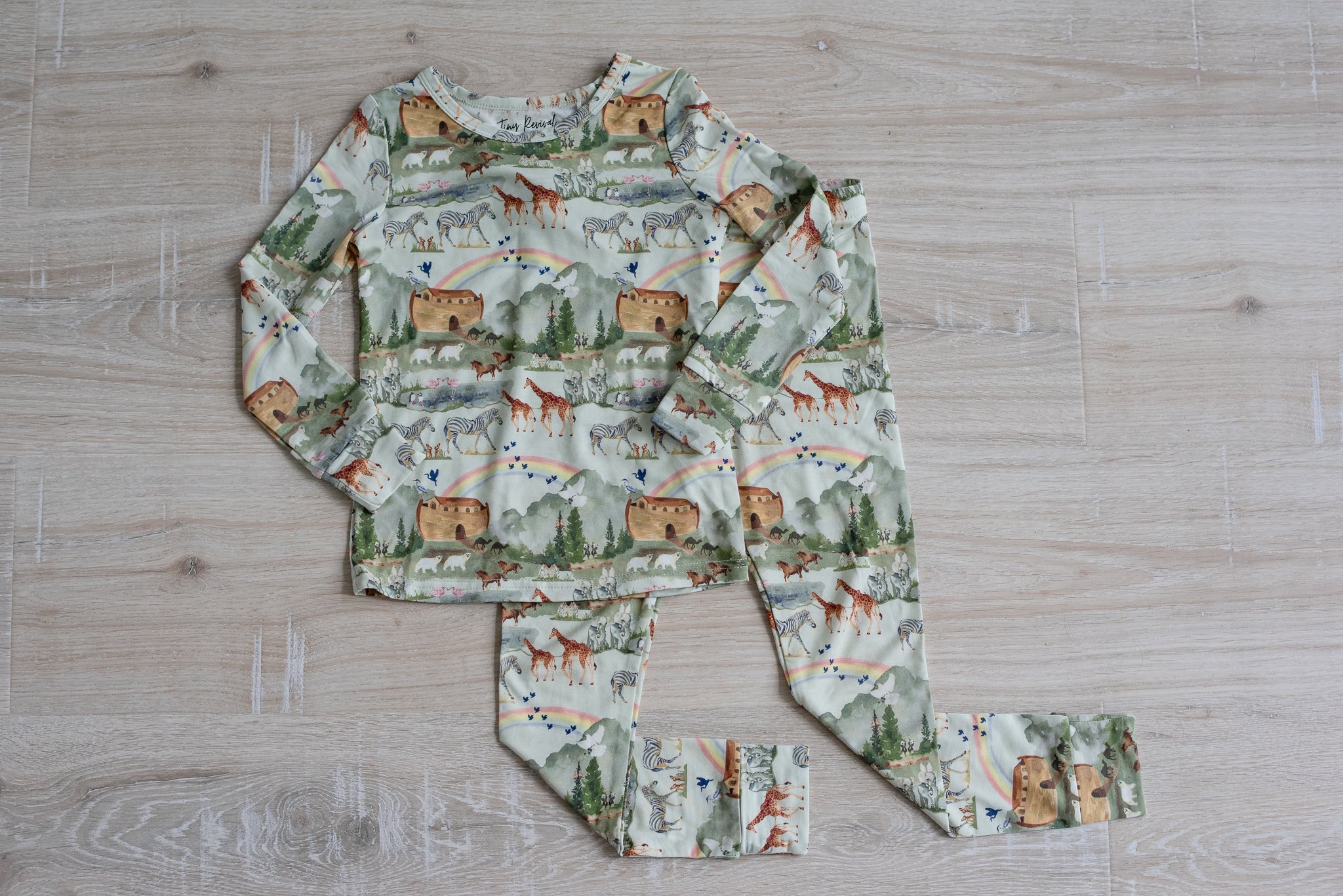 Noah Long Sleeve Pajamas