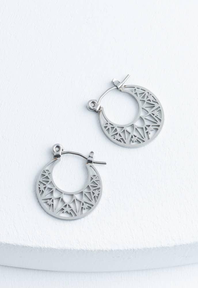 Wreath Earrings in Silver - Ethical Trade Co